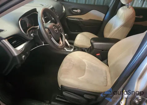 2016 Jeep Cherokee Sport из США, поврежденный, VIN 1C4PJLAB3GW312057